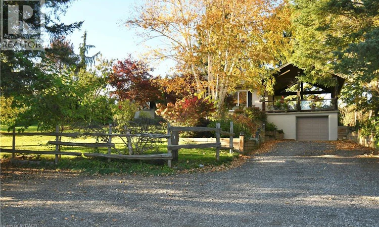 855 Governors Road