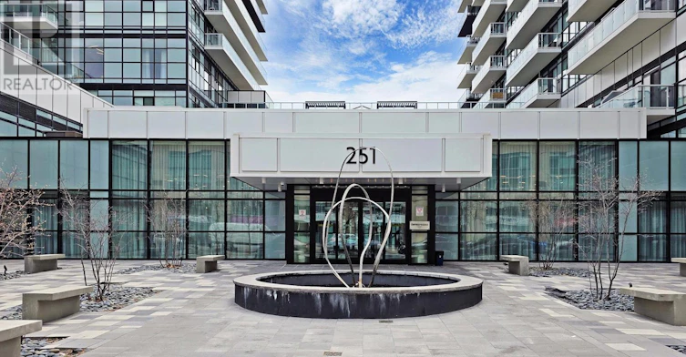 313-251 Manitoba Street, Toronto, ON, M8Y 4G9 - 3