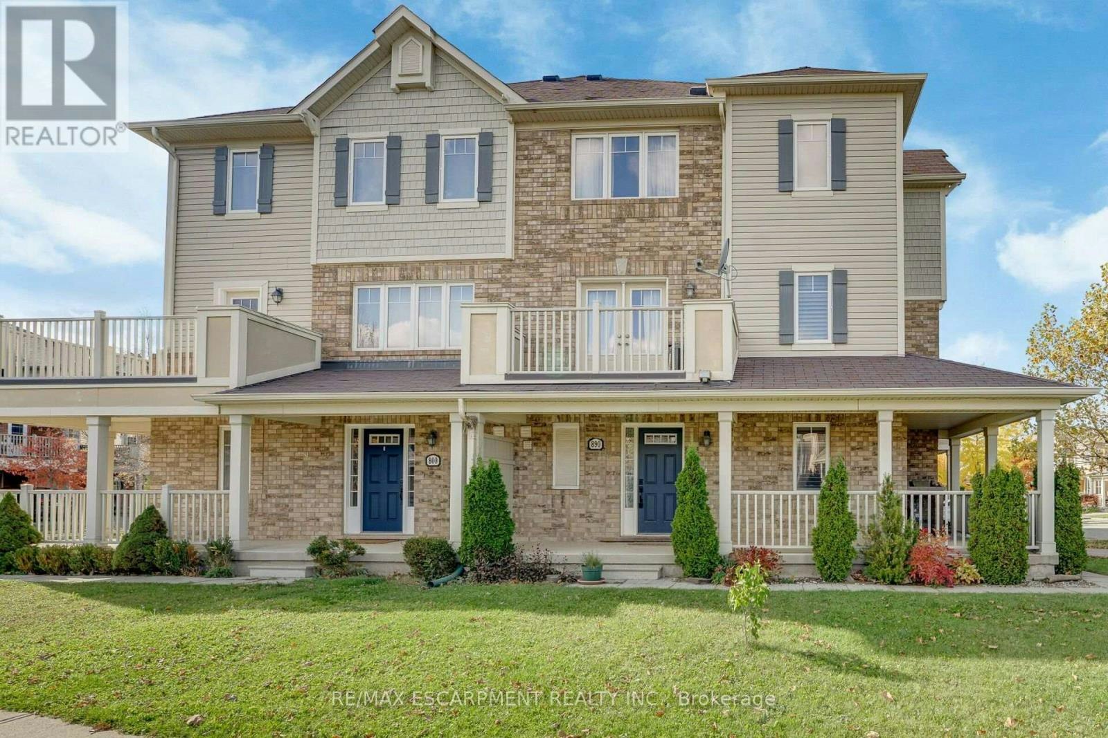 890 Fowles Court