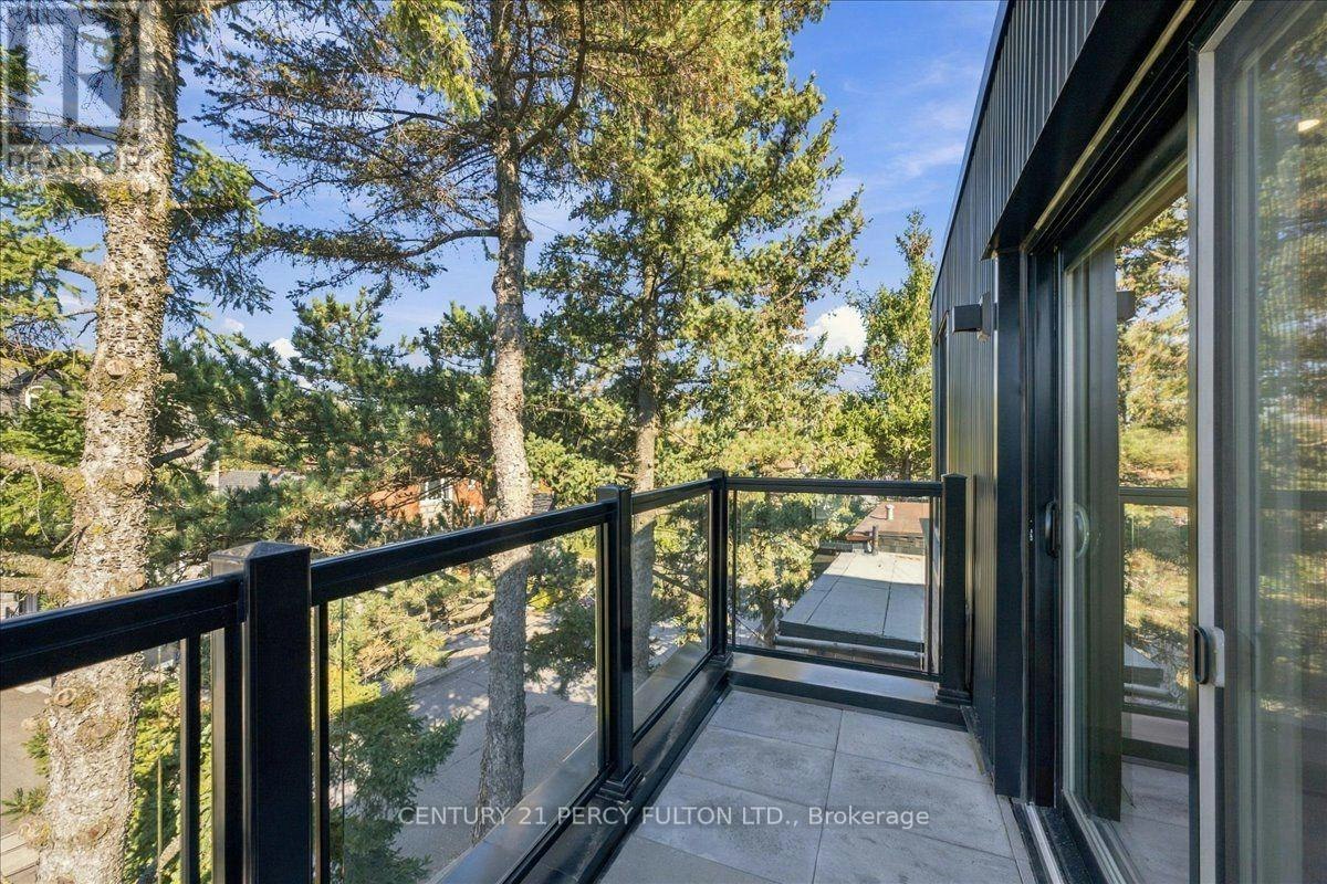 3-113 Hatherley Road, Toronto, ON, M6E 1W4 - 24