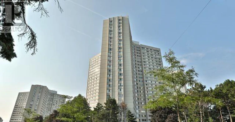 1104-3700 Kaneff Crescent, Mississauga, ON, L5A 4B8