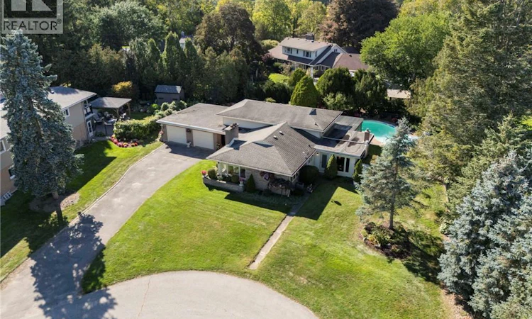 6 Howard Road