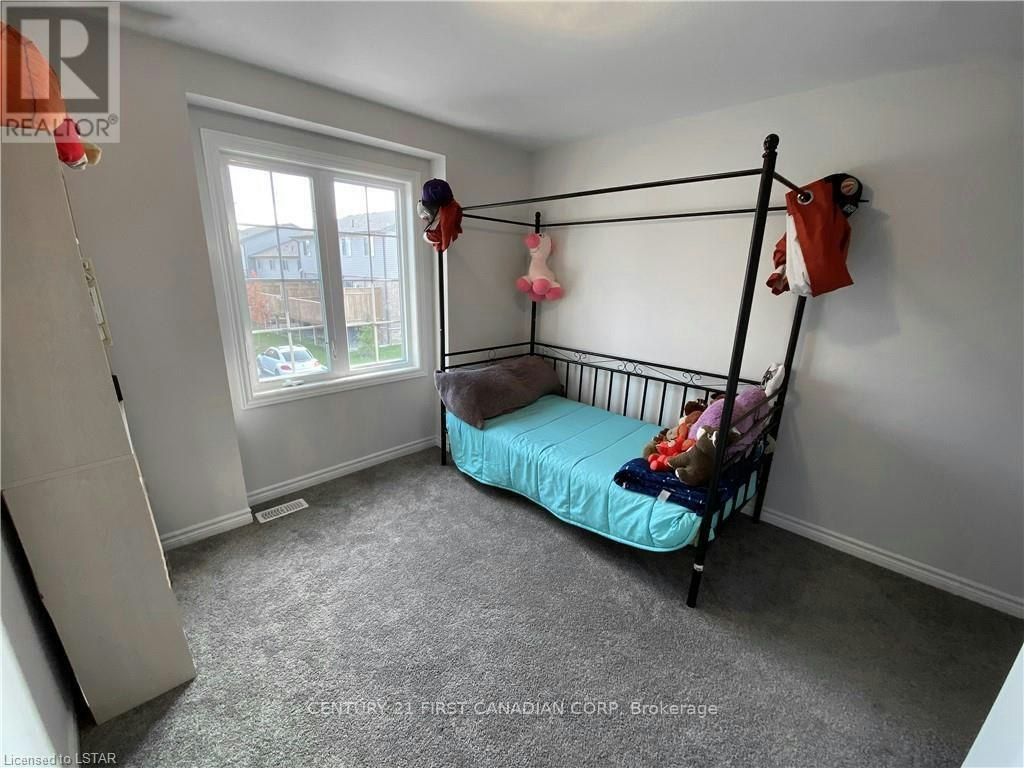 90-3400 Castle Rock Place, London, ON, N6L 0E4 - 32