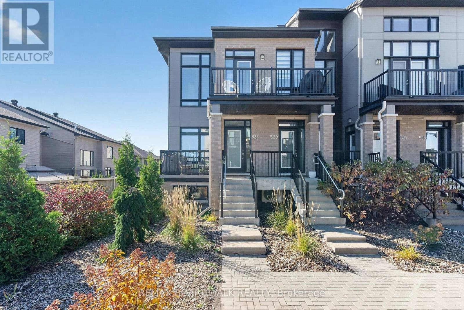 58-531 Crescendo Private, Ottawa, ON, K1X 0E4