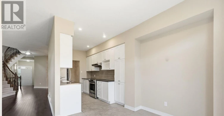 222 Maxwell Bridge Road, Ottawa, ON, K2W 0B7 - 11