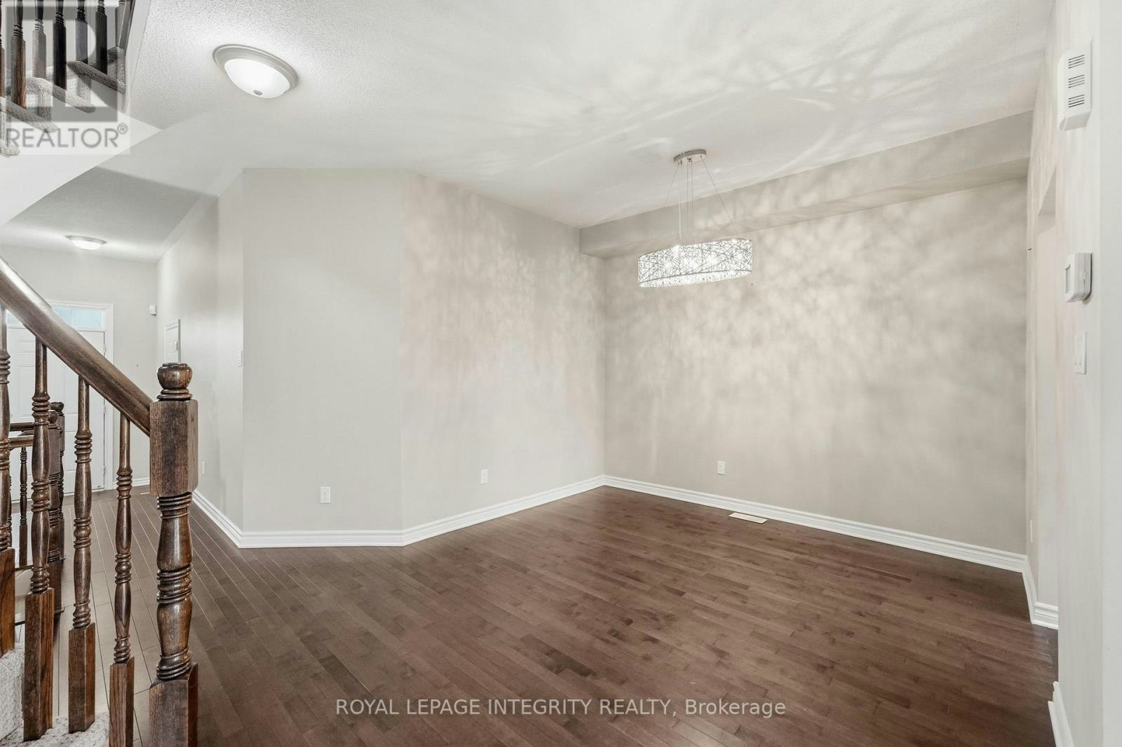 222 Maxwell Bridge Road, Ottawa, ON, K2W 0B7 - 7