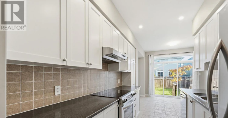 222 Maxwell Bridge Road, Ottawa, ON, K2W 0B7 - 8