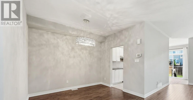 222 Maxwell Bridge Road, Ottawa, ON, K2W 0B7 - 6