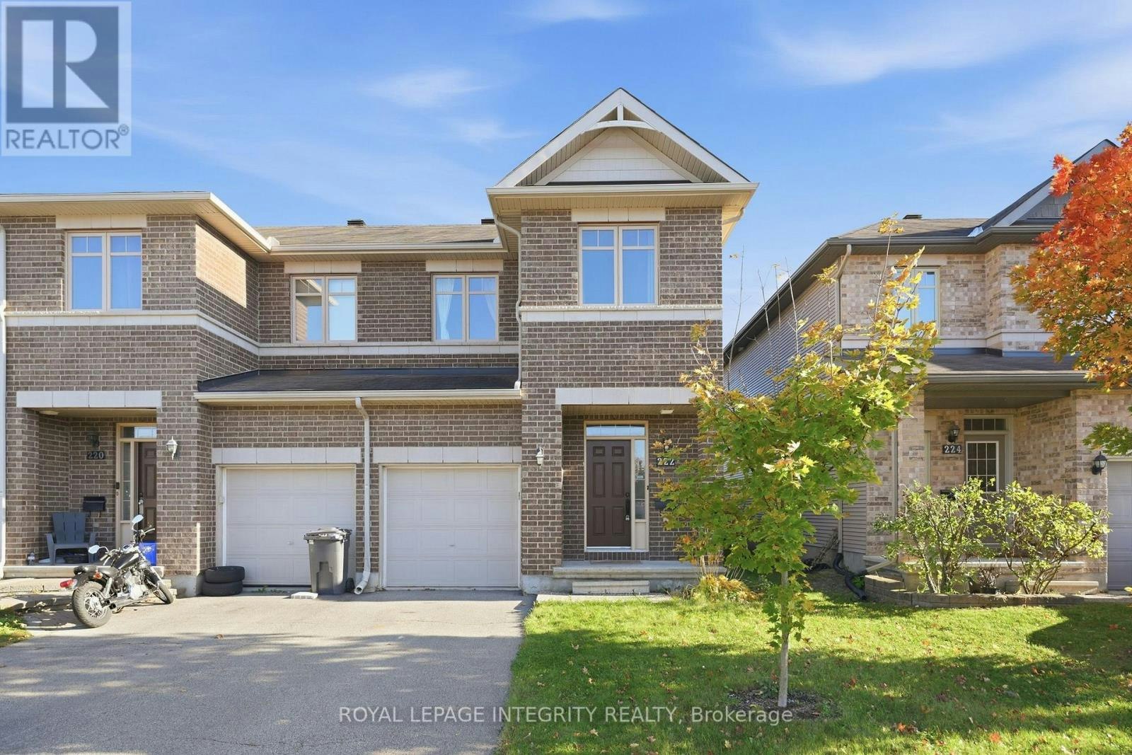 222 Maxwell Bridge Road, Ottawa, ON, K2W 0B7