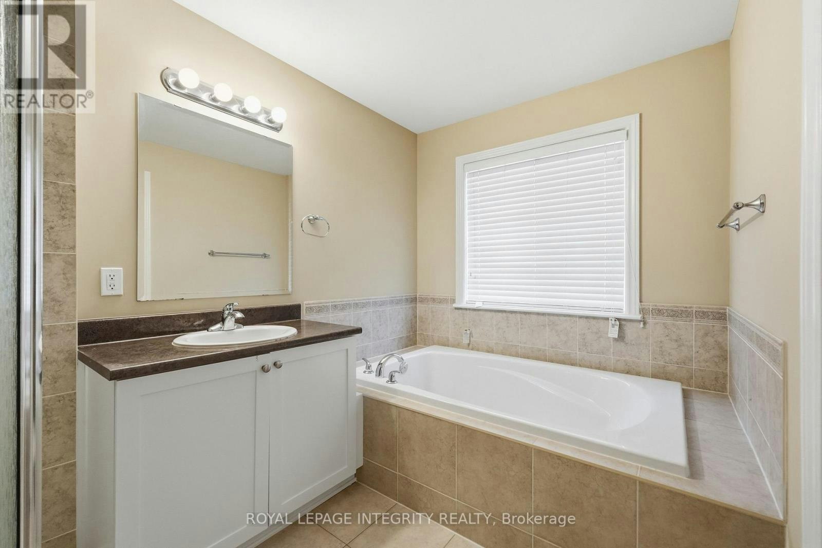 222 Maxwell Bridge Road, Ottawa, ON, K2W 0B7 - 19
