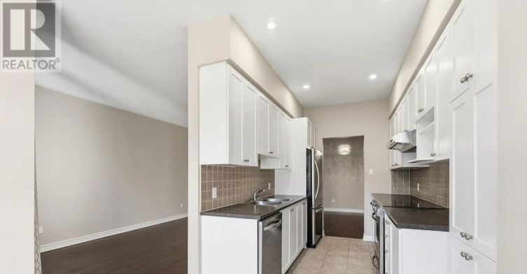 222 Maxwell Bridge Road, Ottawa, ON, K2W 0B7 - 12