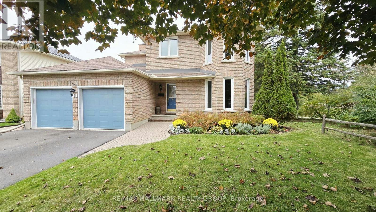 40 Huntsman Crescent, Ottawa, ON, K2M 1C4