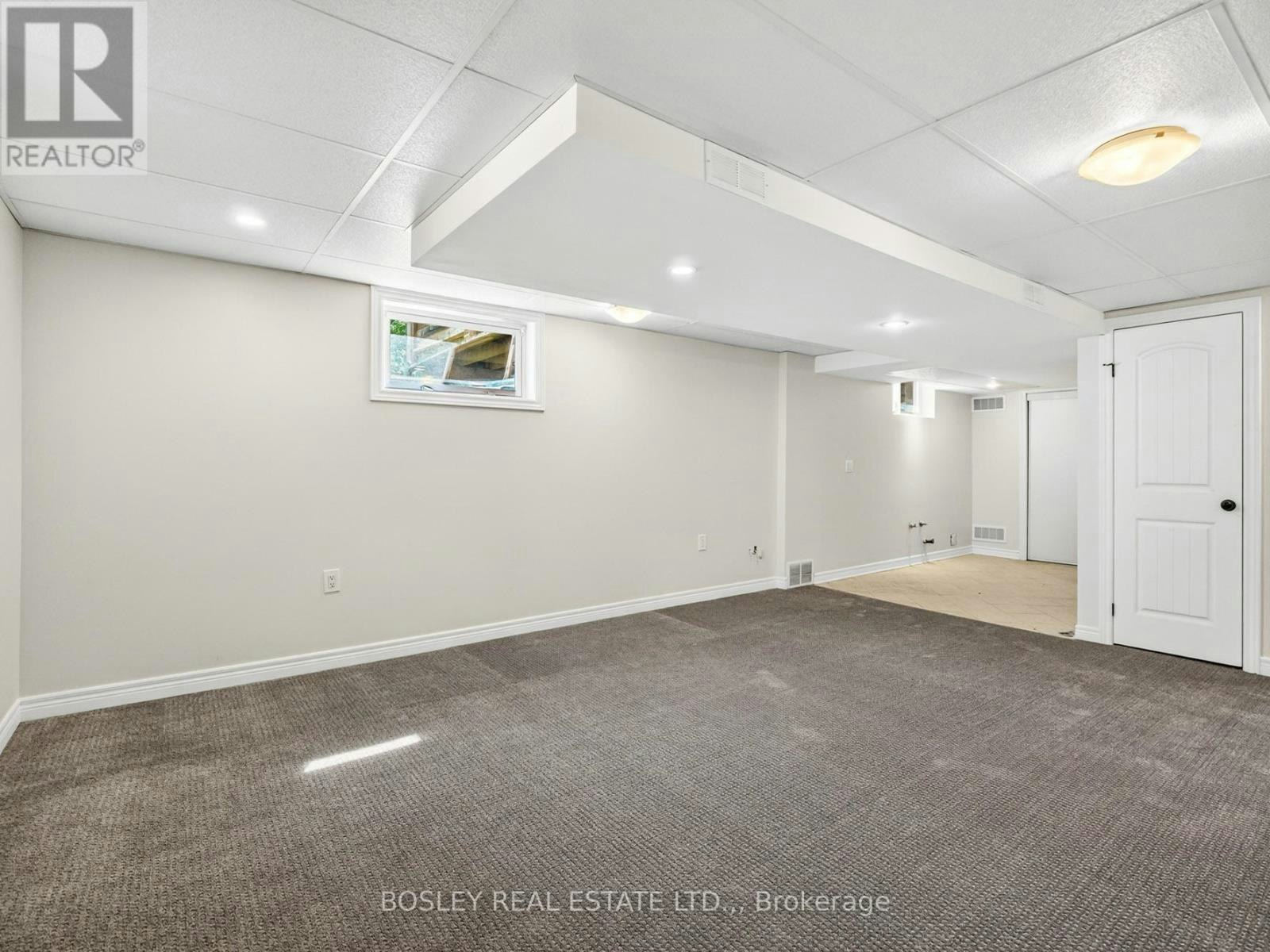 8 Pearce Avenue, St. Catharines, ON, L2M 2L8 - 21