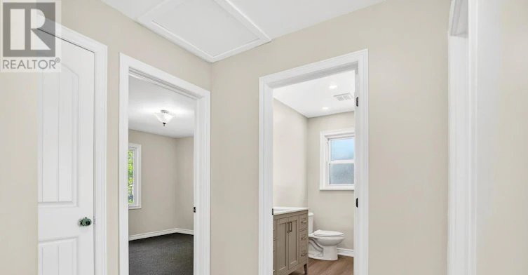 8 Pearce Avenue, St. Catharines, ON, L2M 2L8 - 15