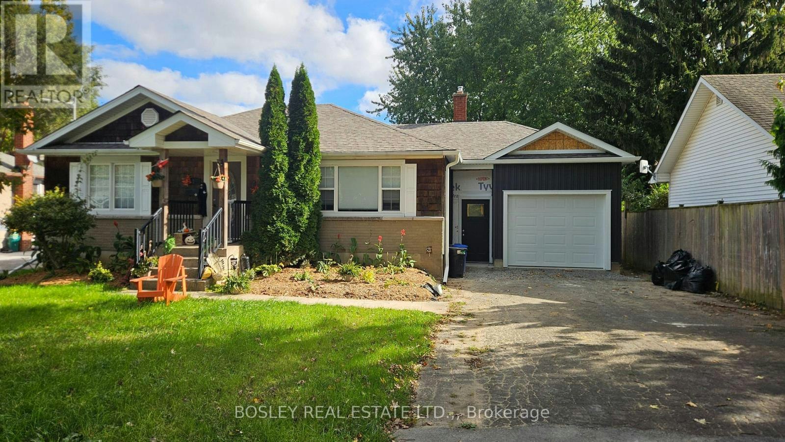 8 Pearce Avenue, St. Catharines, ON, L2M 2L8