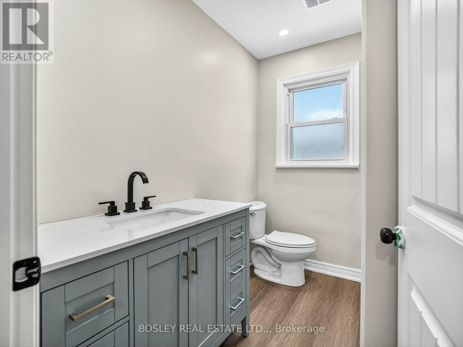 8 Pearce Avenue, St. Catharines, ON, L2M 2L8 - 18