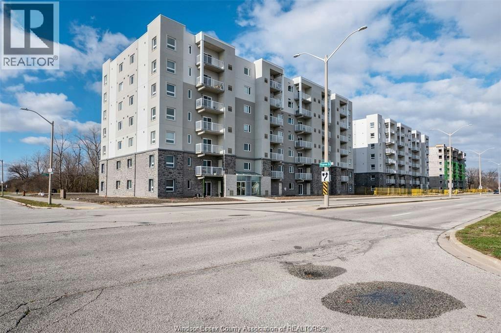 602-1675 Banwell, Windsor, ON, N8P 1P4 - 2