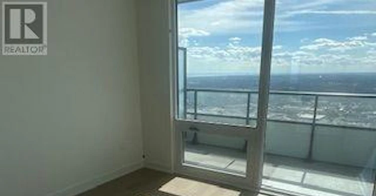 7412-448 Burnhamthorpe Road W, Mississauga, ON, L5B 3Y4 - 7