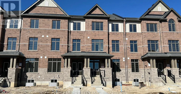11 Minnock Street, Caledon, ON, L7C 4K5