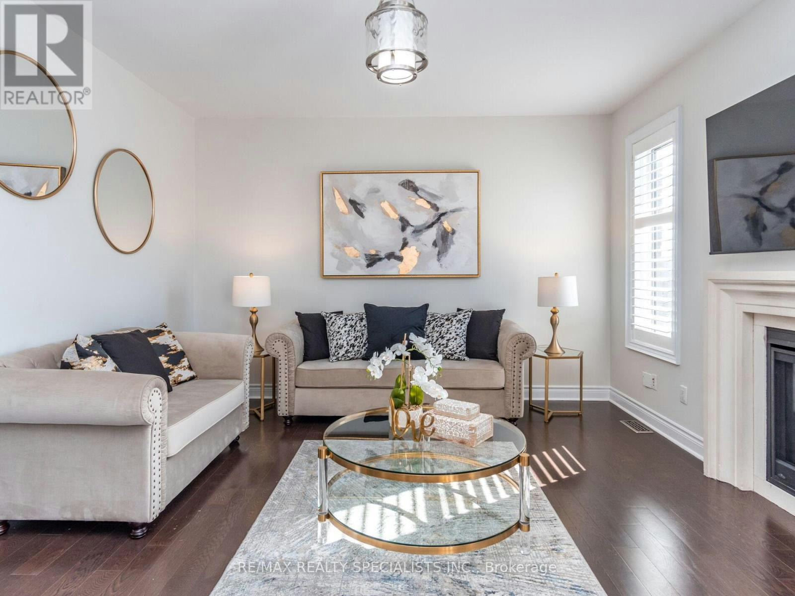 4 Mithcell Crescent, Mono, ON, L9W 2Z2 - 3