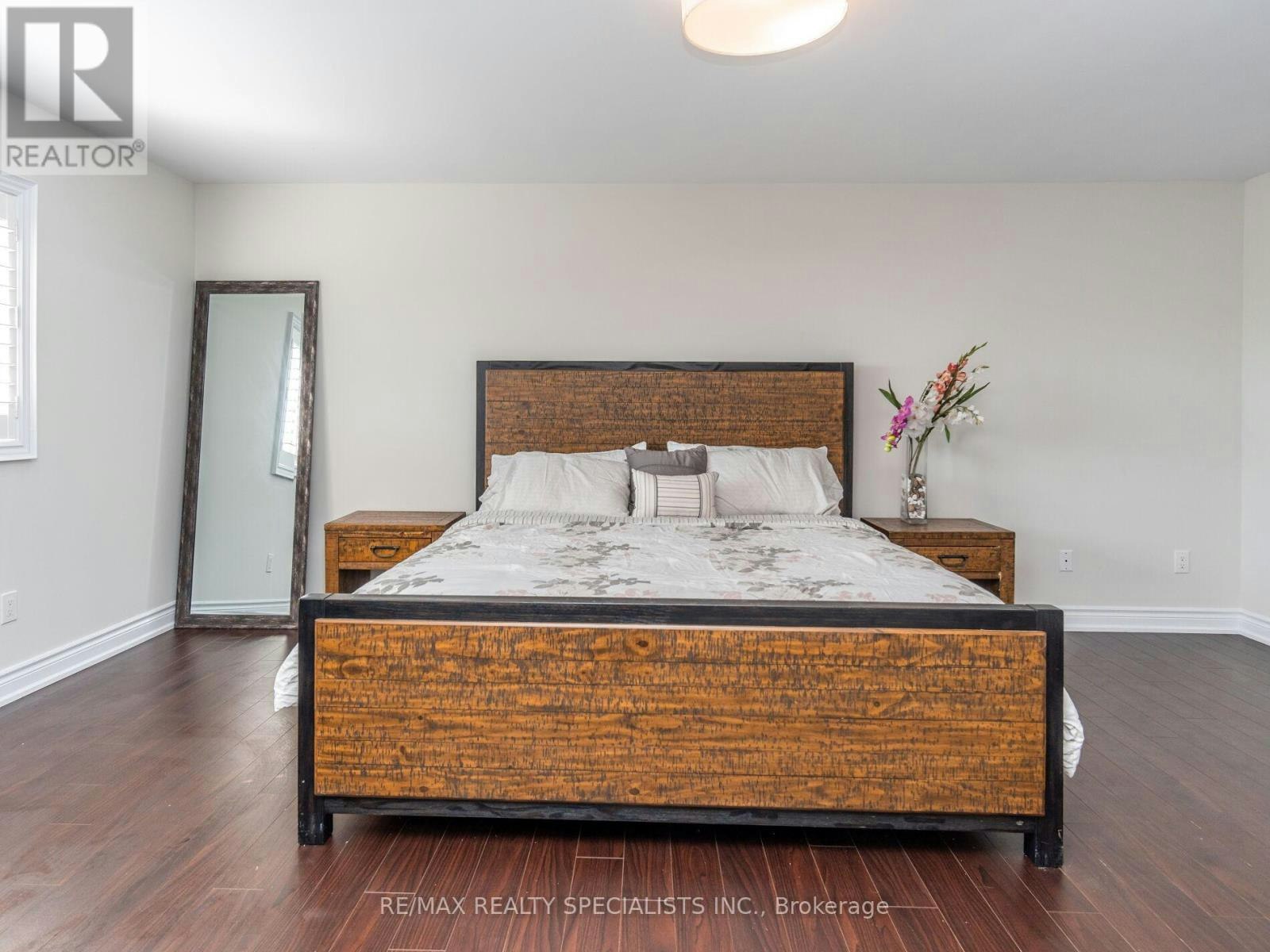 4 Mithcell Crescent, Mono, ON, L9W 2Z2 - 13