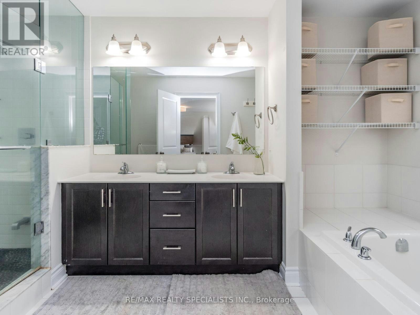 4 Mithcell Crescent, Mono, ON, L9W 2Z2 - 14