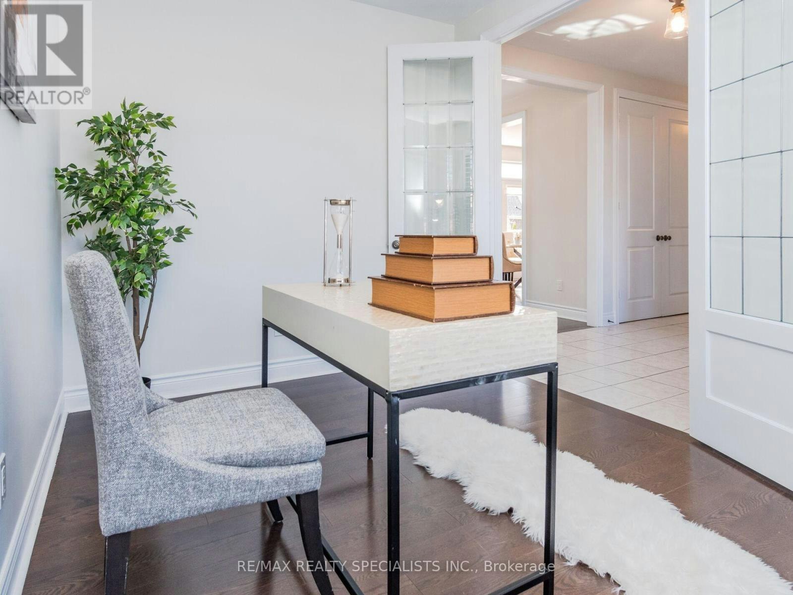 4 Mithcell Crescent, Mono, ON, L9W 2Z2 - 8