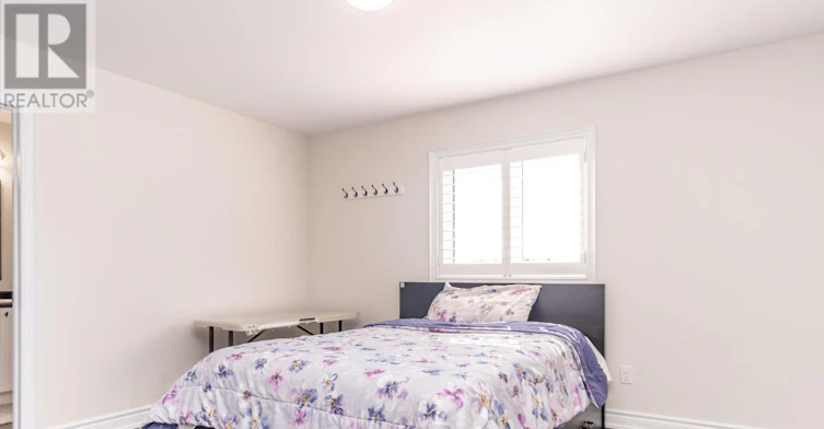 4 Mithcell Crescent, Mono, ON, L9W 2Z2 - 11
