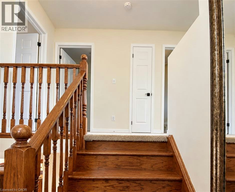 69 Cedarville Drive, Hamilton, ON, L8J 0A6 - 8