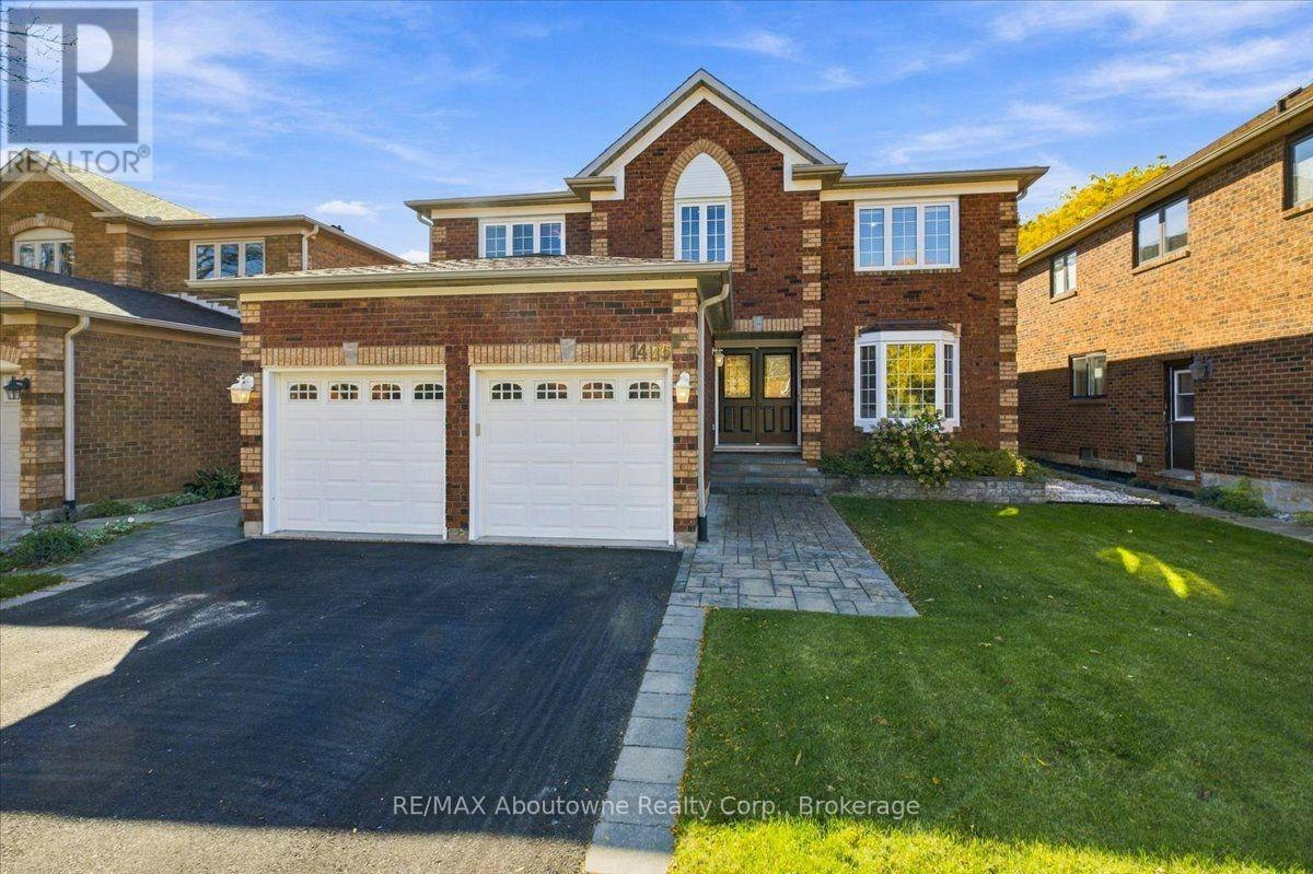 1476 Livery Lane, Oakville, ON, L6M 2Y8
