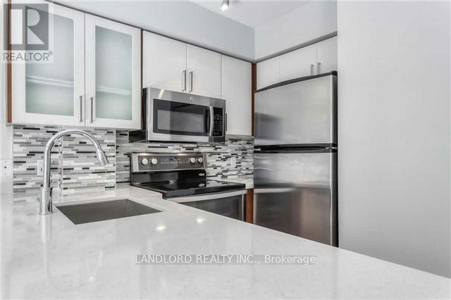 511-27 Canniff Street, Toronto, ON, M6K 3M5 - 5