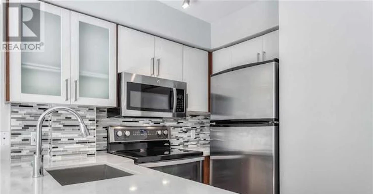 511-27 Canniff Street, Toronto, ON, M6K 3M5 - 5