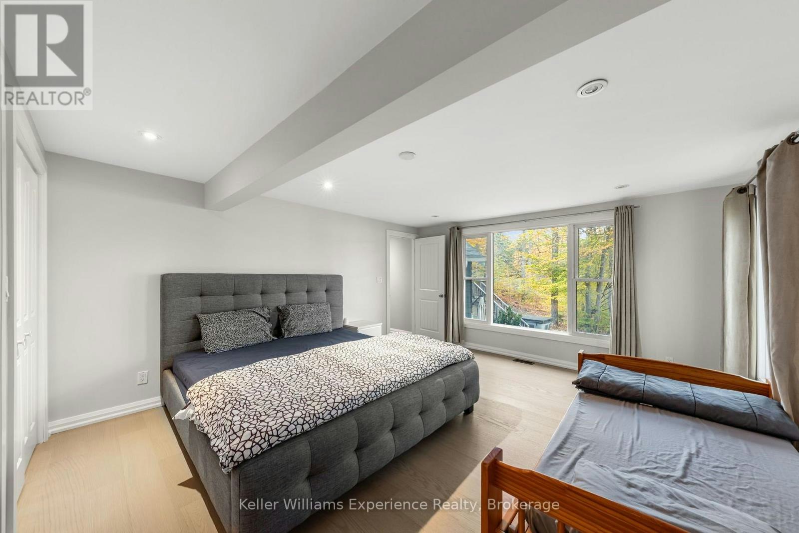 21 Lakeview Crescent, Tiny, ON, L9M 1R2 - 19