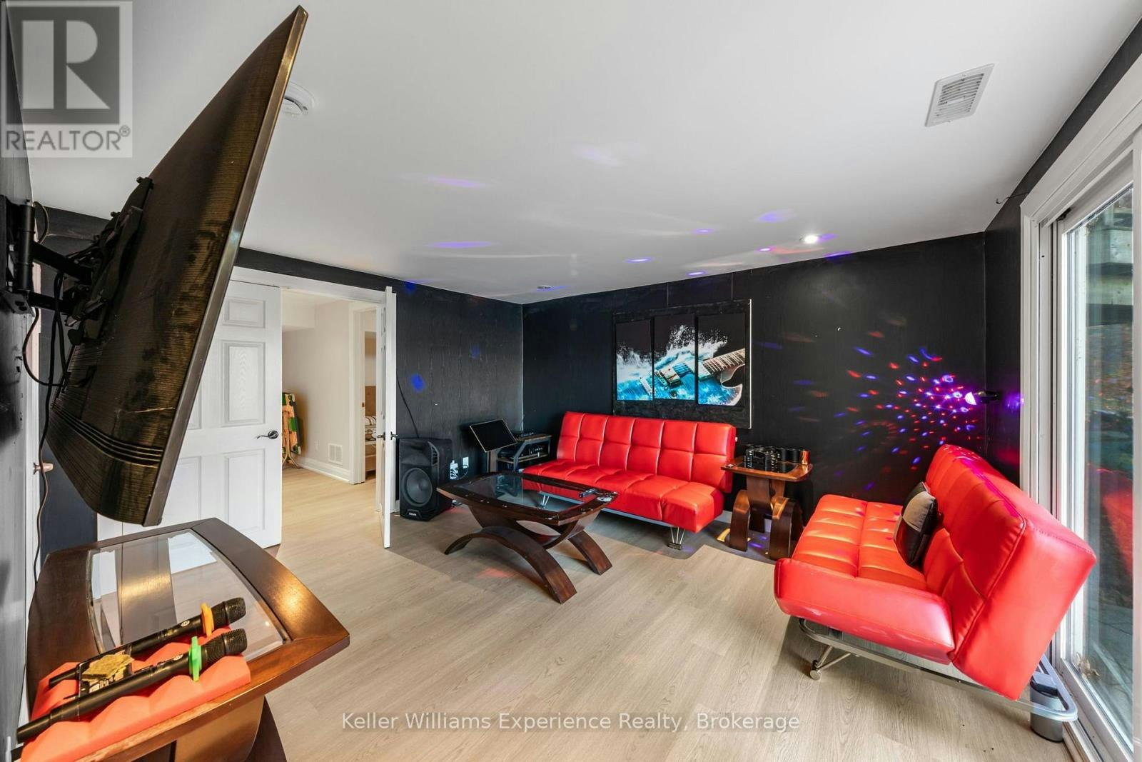 21 Lakeview Crescent, Tiny, ON, L9M 1R2 - 24