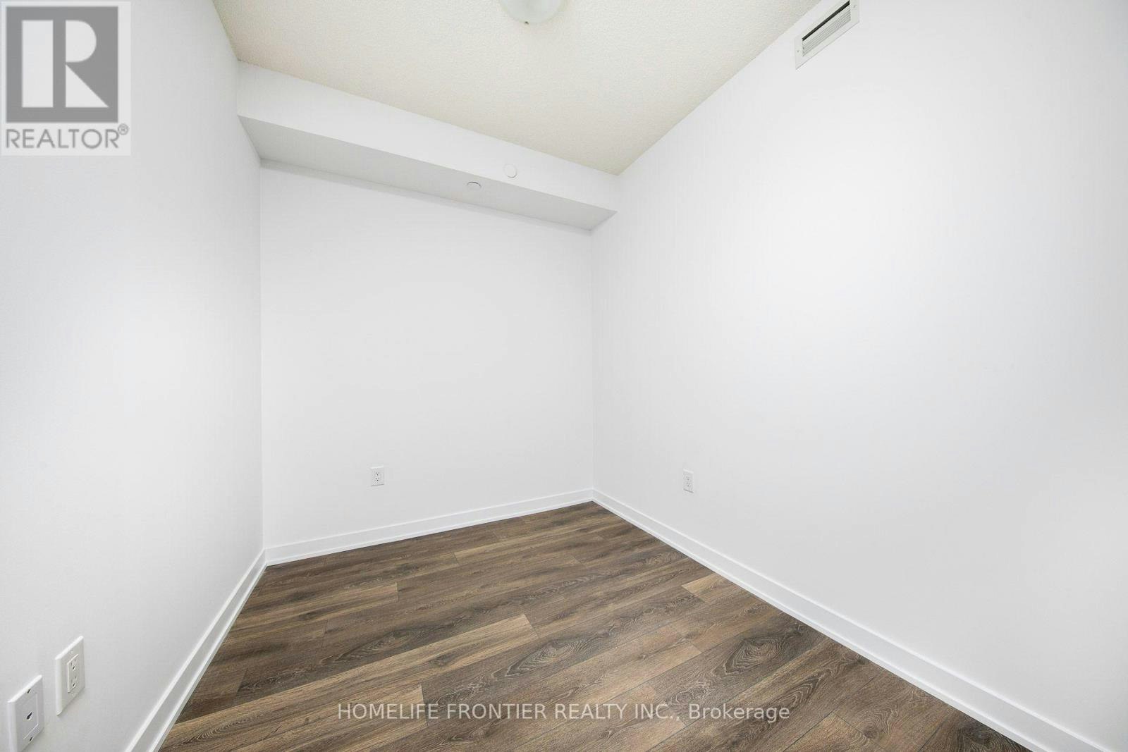 1712-38 Honeycrisp Crescent, Vaughan, ON, L4K 0M8 - 6