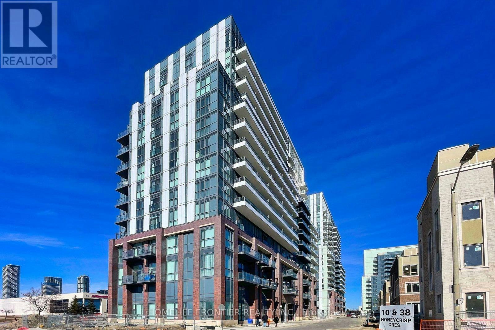 1712-38 Honeycrisp Crescent, Vaughan, ON, L4K 0M8 - 24
