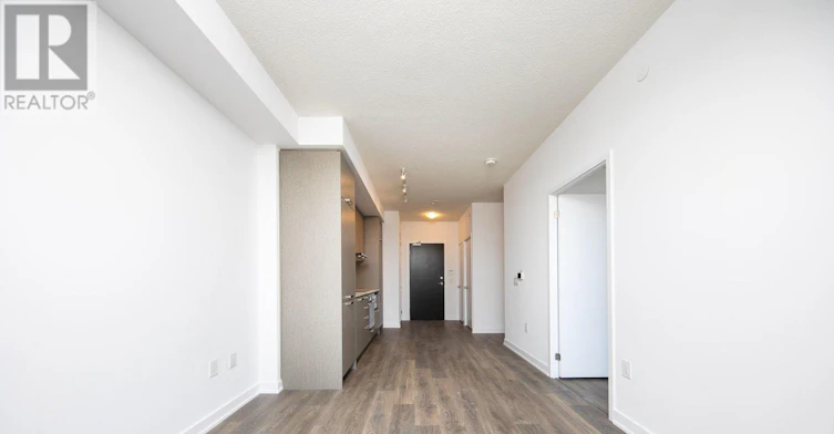 1712-38 Honeycrisp Crescent, Vaughan, ON, L4K 0M8 - 11