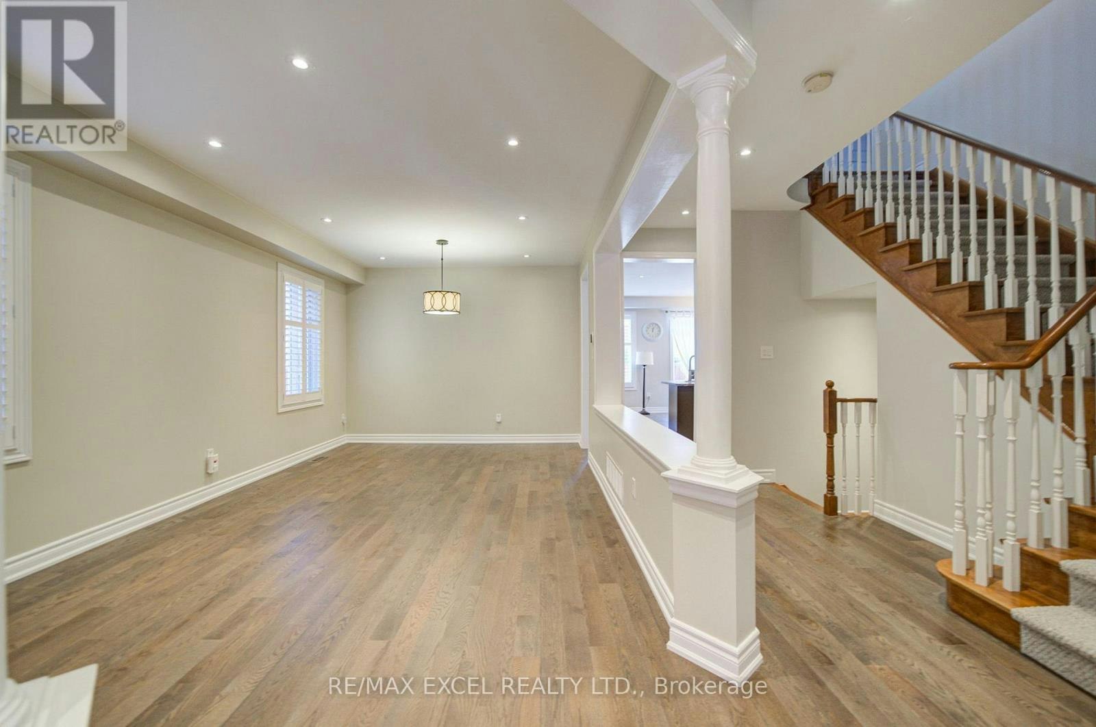 202 Lawn Crescent WEST, Whitchurch-Stouffville, ON, L4A 0B4 - 7