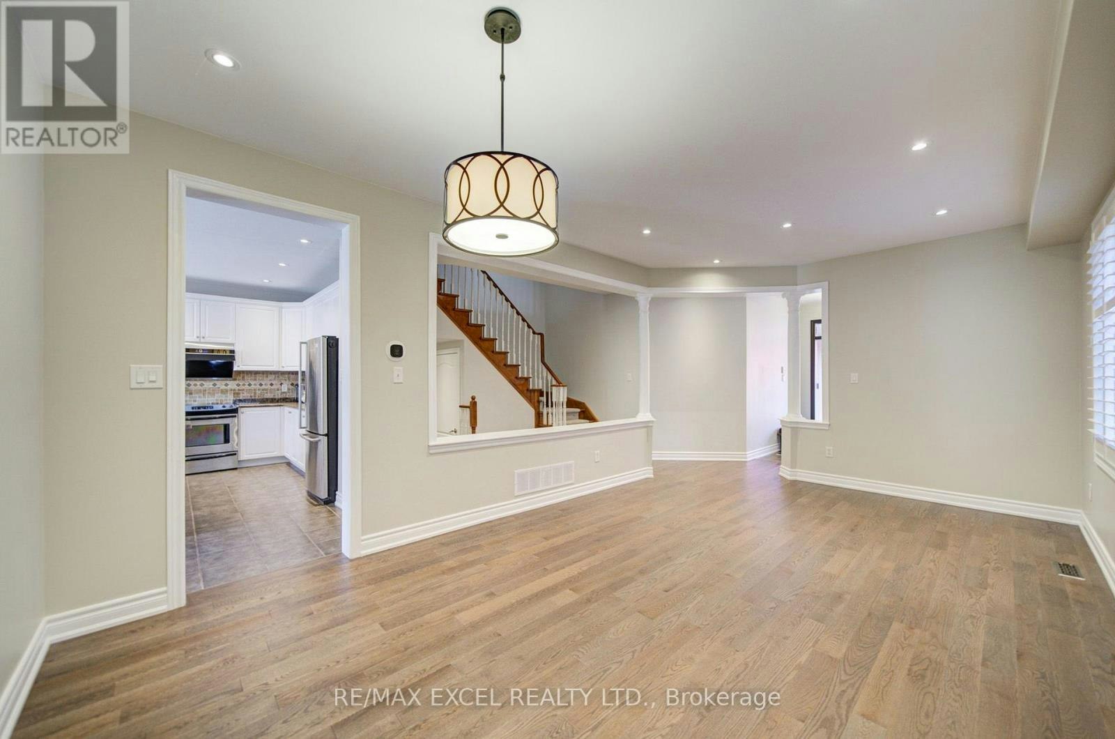 202 Lawn Crescent WEST, Whitchurch-Stouffville, ON, L4A 0B4 - 15