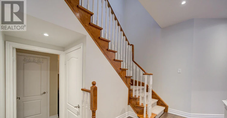 202 Lawn Crescent WEST, Whitchurch-Stouffville, ON, L4A 0B4 - 9