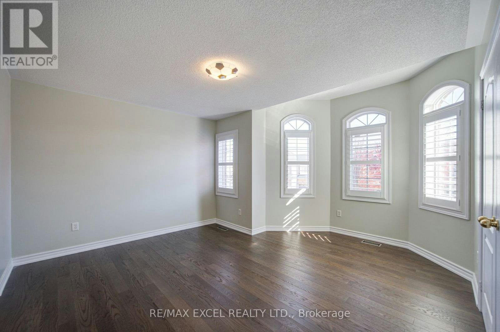 202 Lawn Crescent WEST, Whitchurch-Stouffville, ON, L4A 0B4 - 35