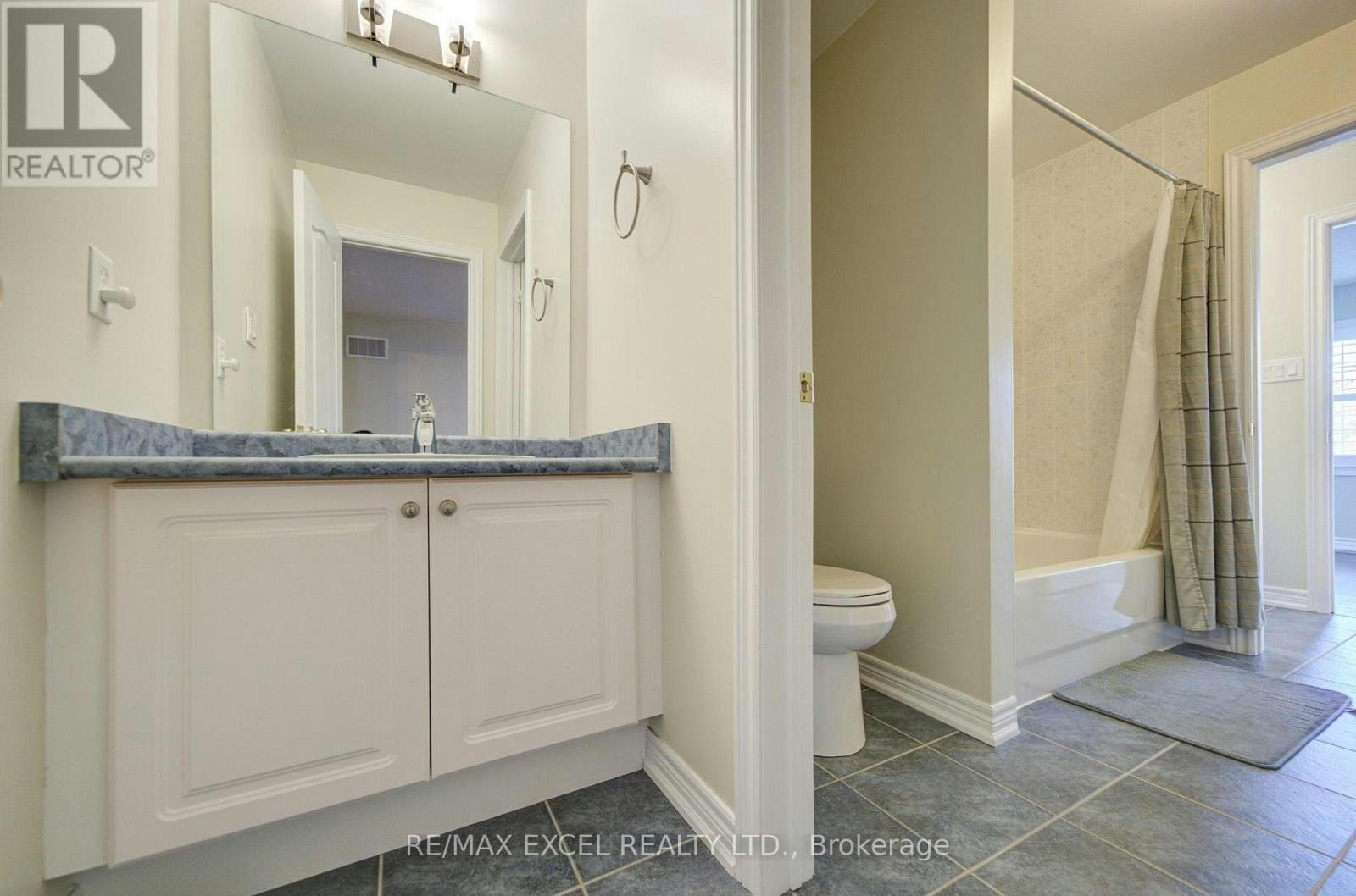 202 Lawn Crescent WEST, Whitchurch-Stouffville, ON, L4A 0B4 - 39