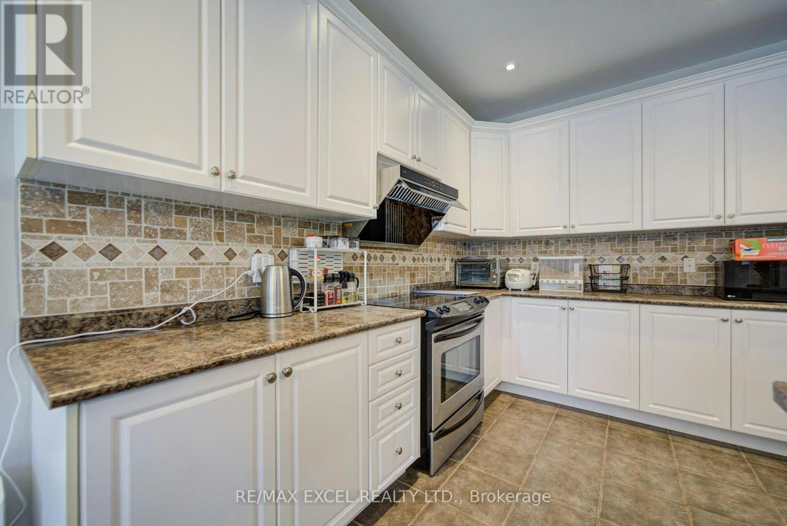 202 Lawn Crescent WEST, Whitchurch-Stouffville, ON, L4A 0B4 - 20