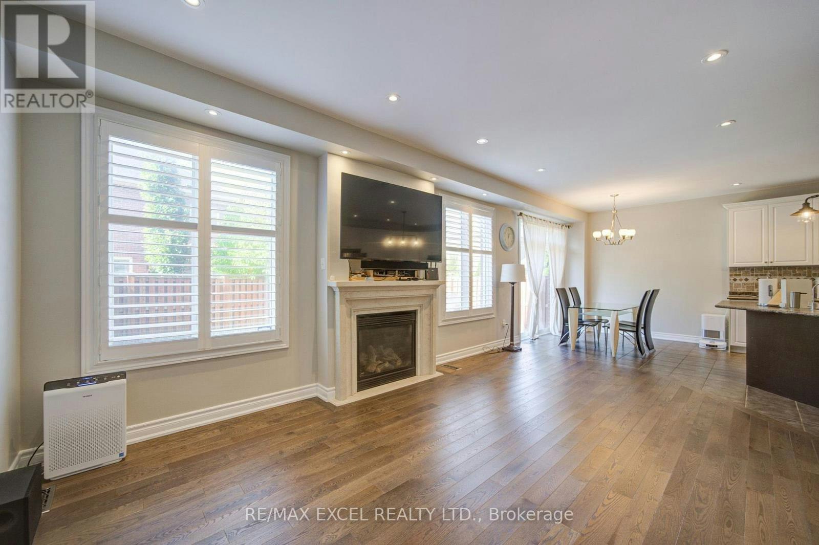 202 Lawn Crescent WEST, Whitchurch-Stouffville, ON, L4A 0B4 - 26