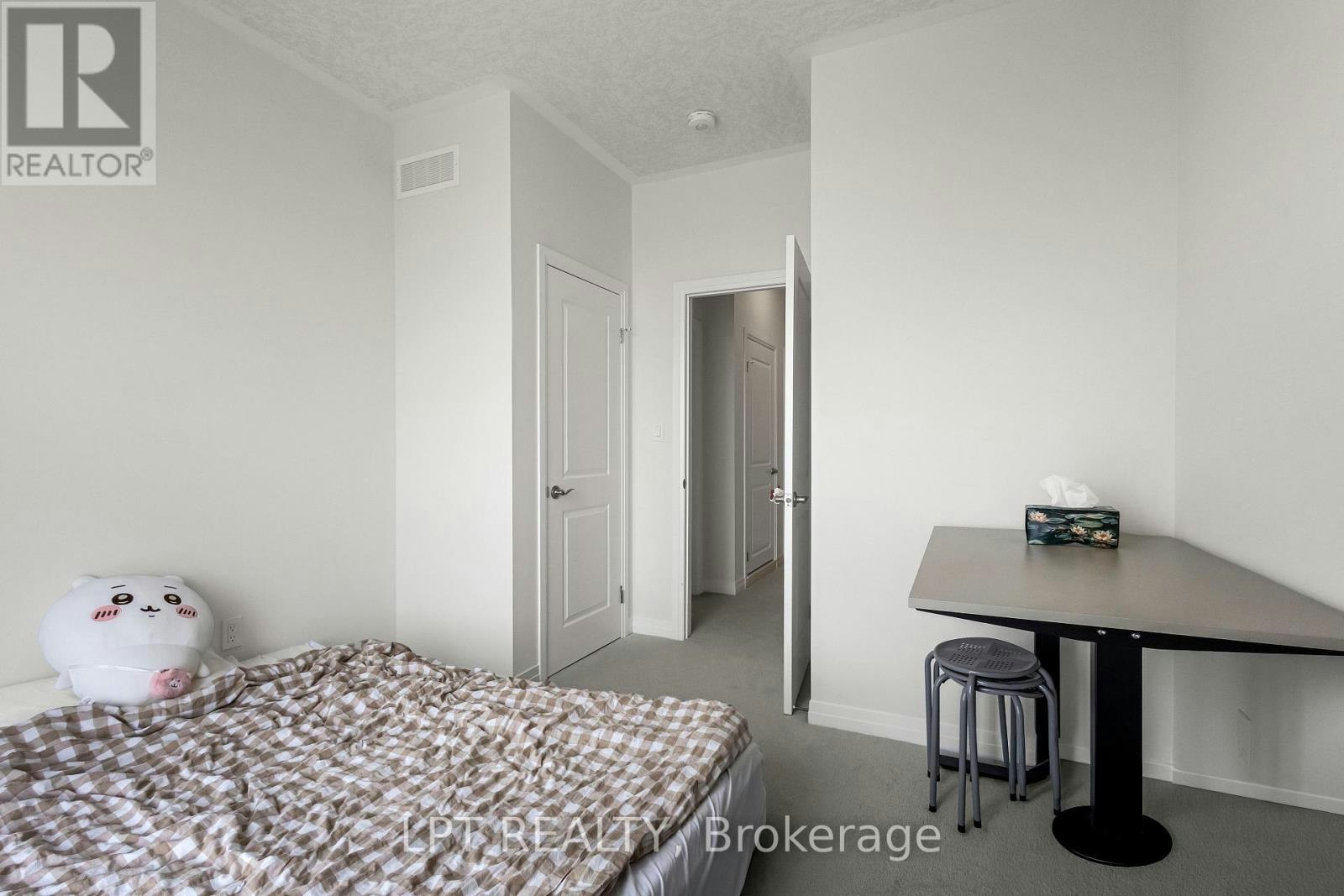 60-142 Foamflower Place, Waterloo, ON, N2V 0G9 - 15