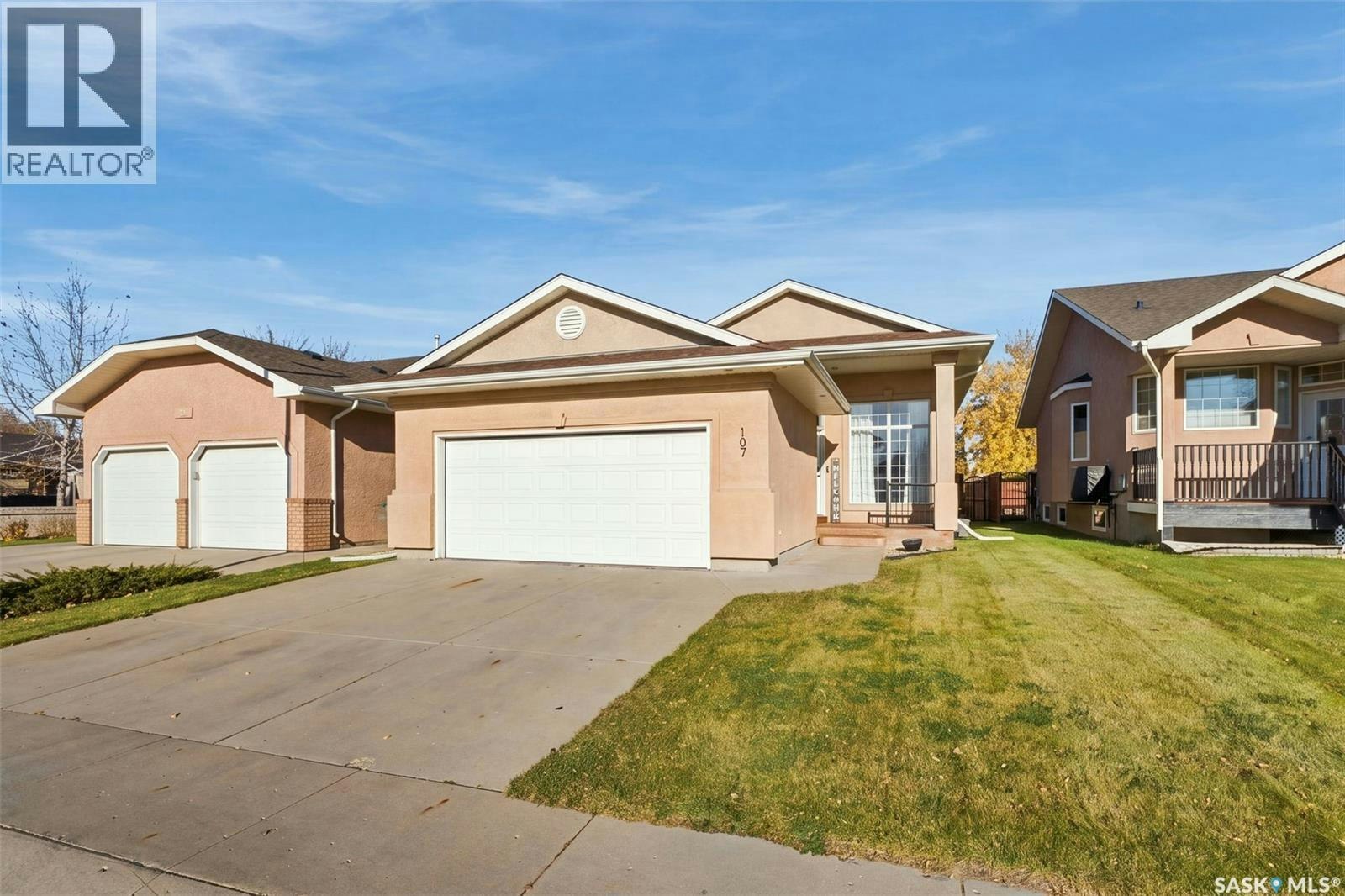 107 Sears Cove, Saskatoon, SK, S7N 4V5