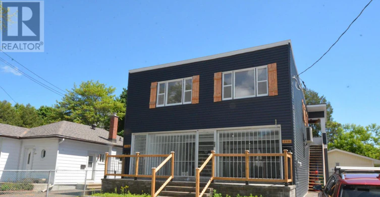 177 St Laurent Boulevard, Ottawa, ON, K1K 2Y6
