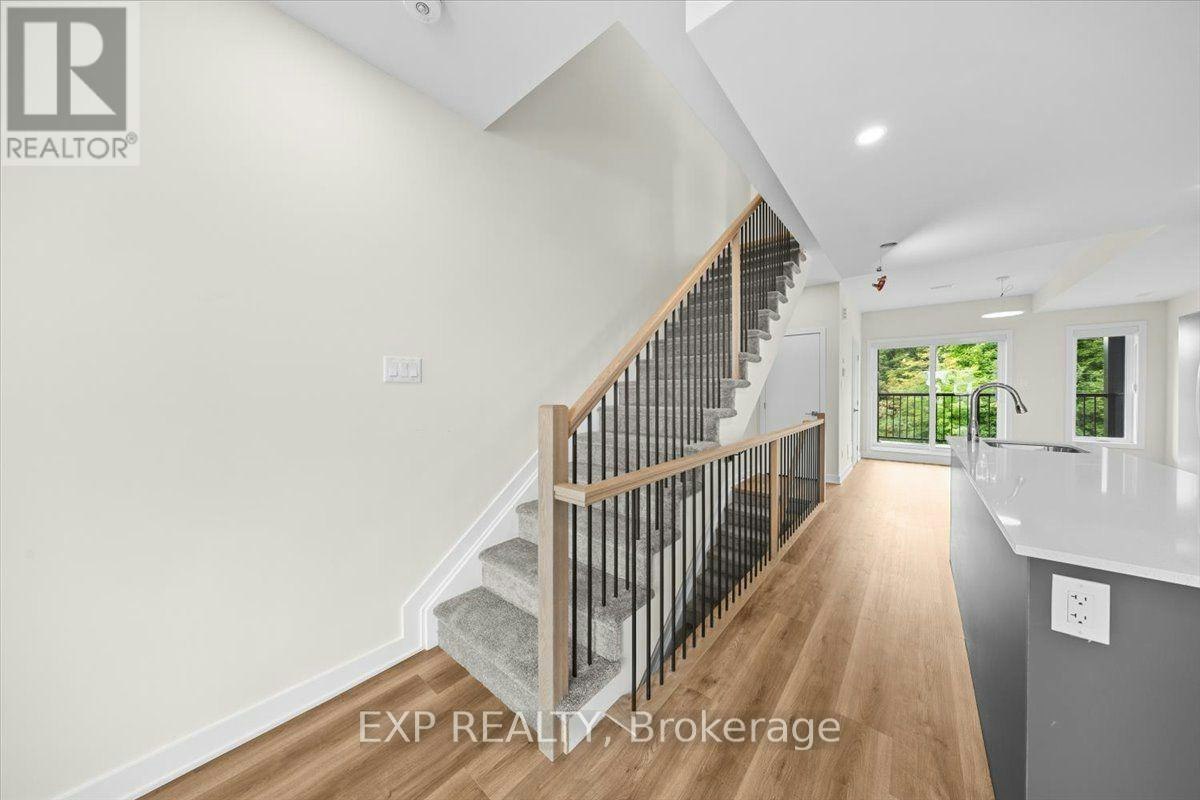 323 Antelope Private, Ottawa, ON, K2W 0C7 - 9