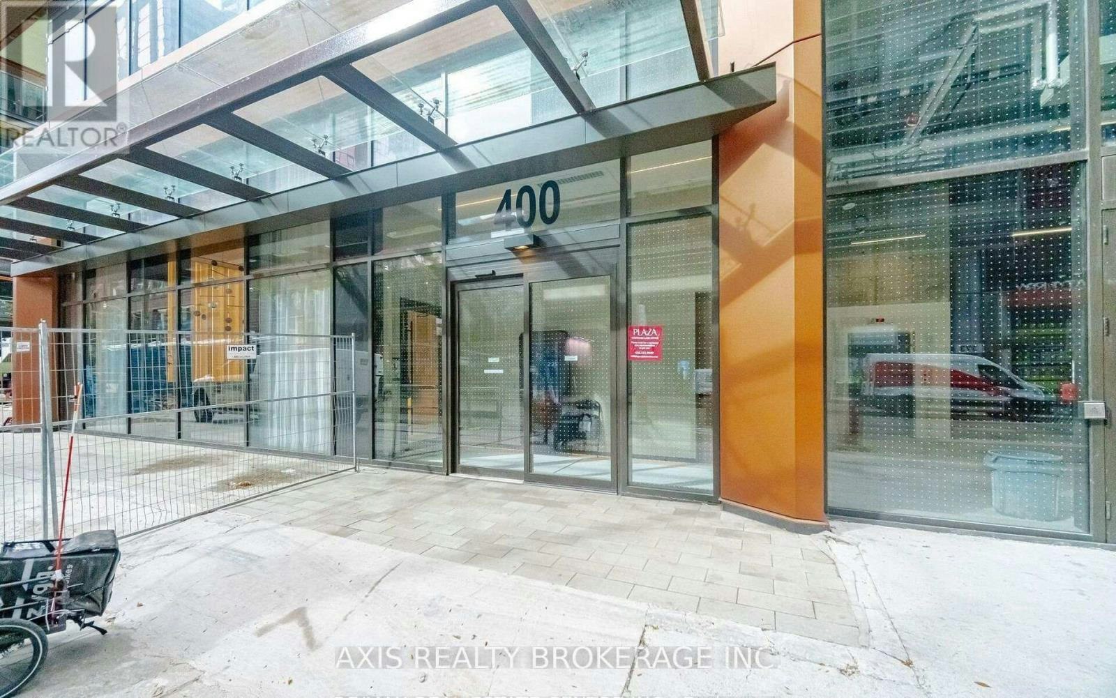 2002-400 King Street W, Toronto, ON, M5V 1K2 - 4