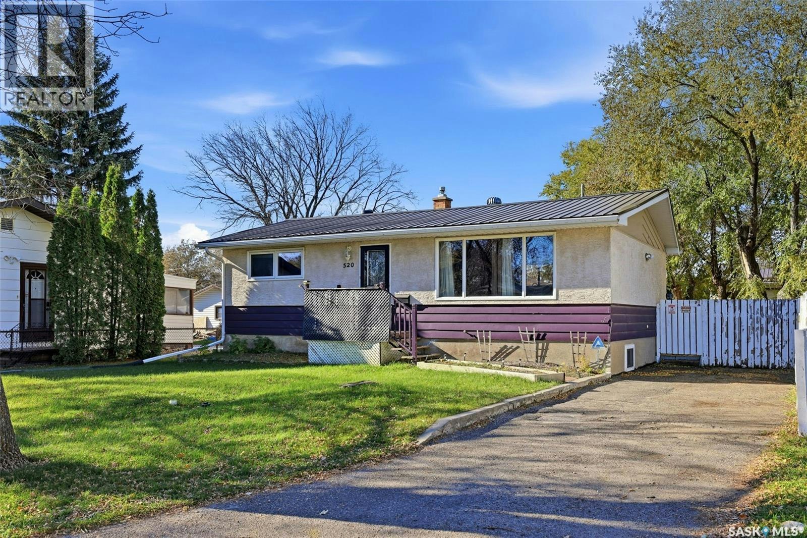 520 Montague Street, Regina, SK, S4R 3W5